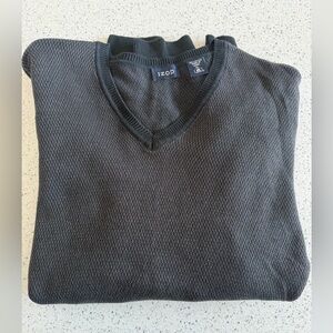 IZOD Men's Black Sweater XL